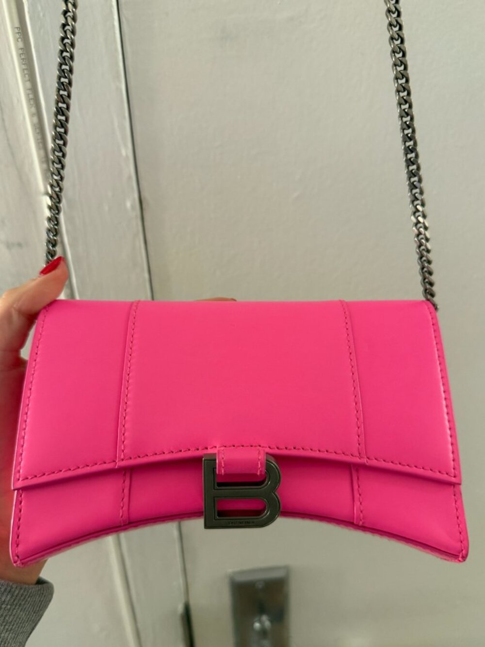 Balenciaga Hourglass Wallet On Chain Pink Leather Crossbody Bag